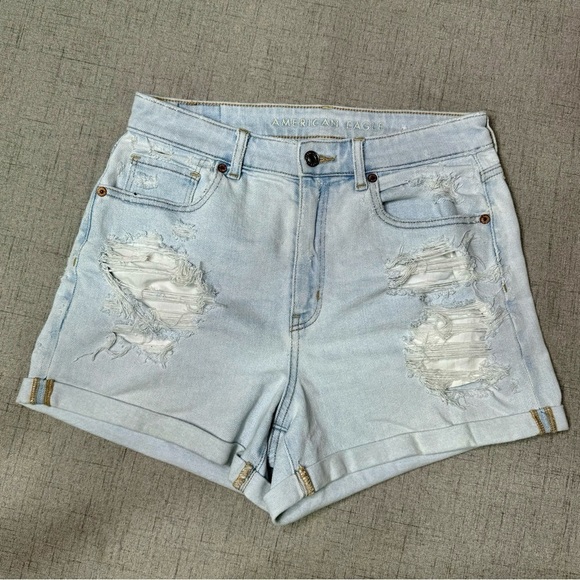American Eagle Mom Short Distressed Destroyed Stretch High Rise Light Blue 8 - Picture 3 of 9